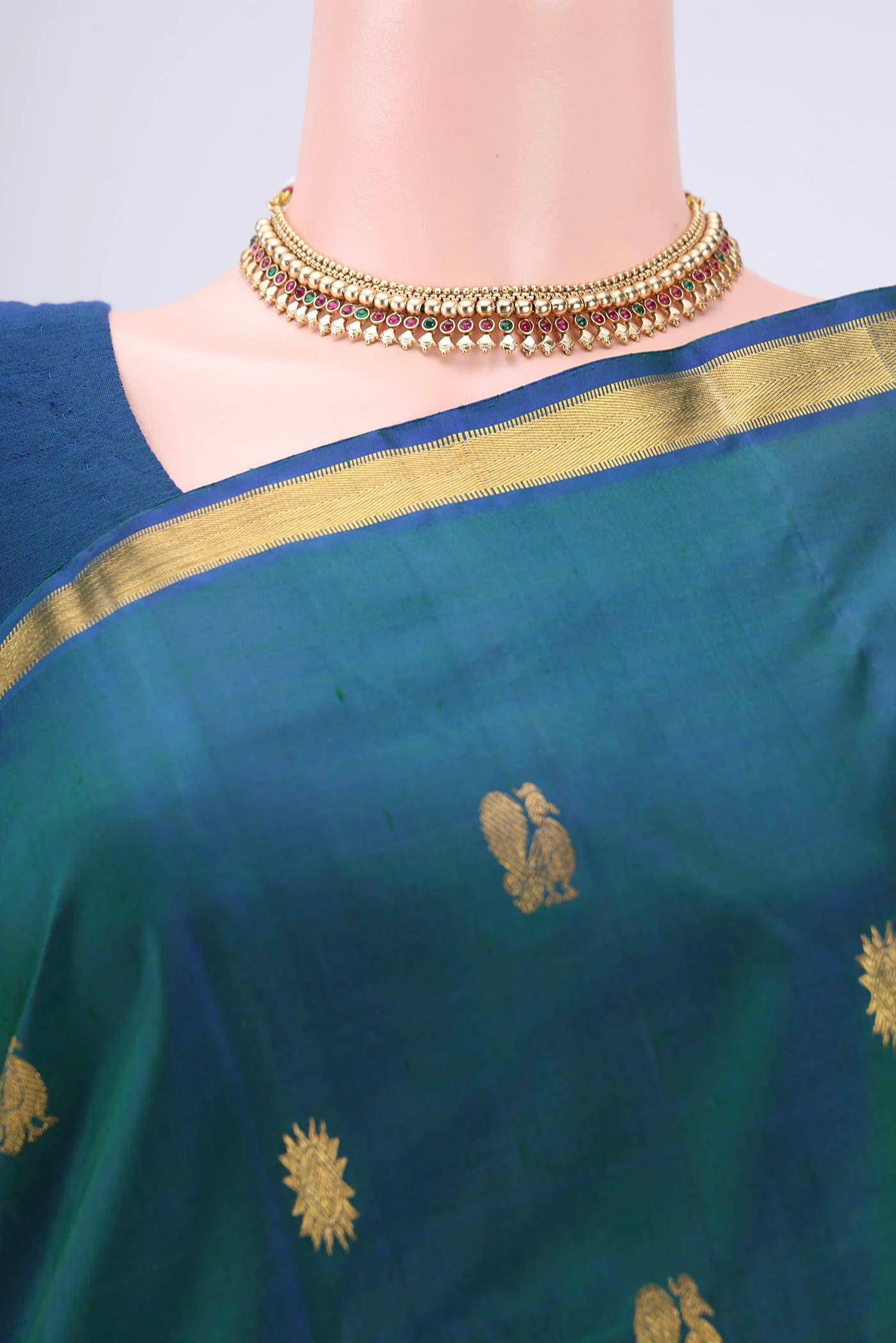Blue with Green Color Kanjivaram Silk Saree - Image 2
