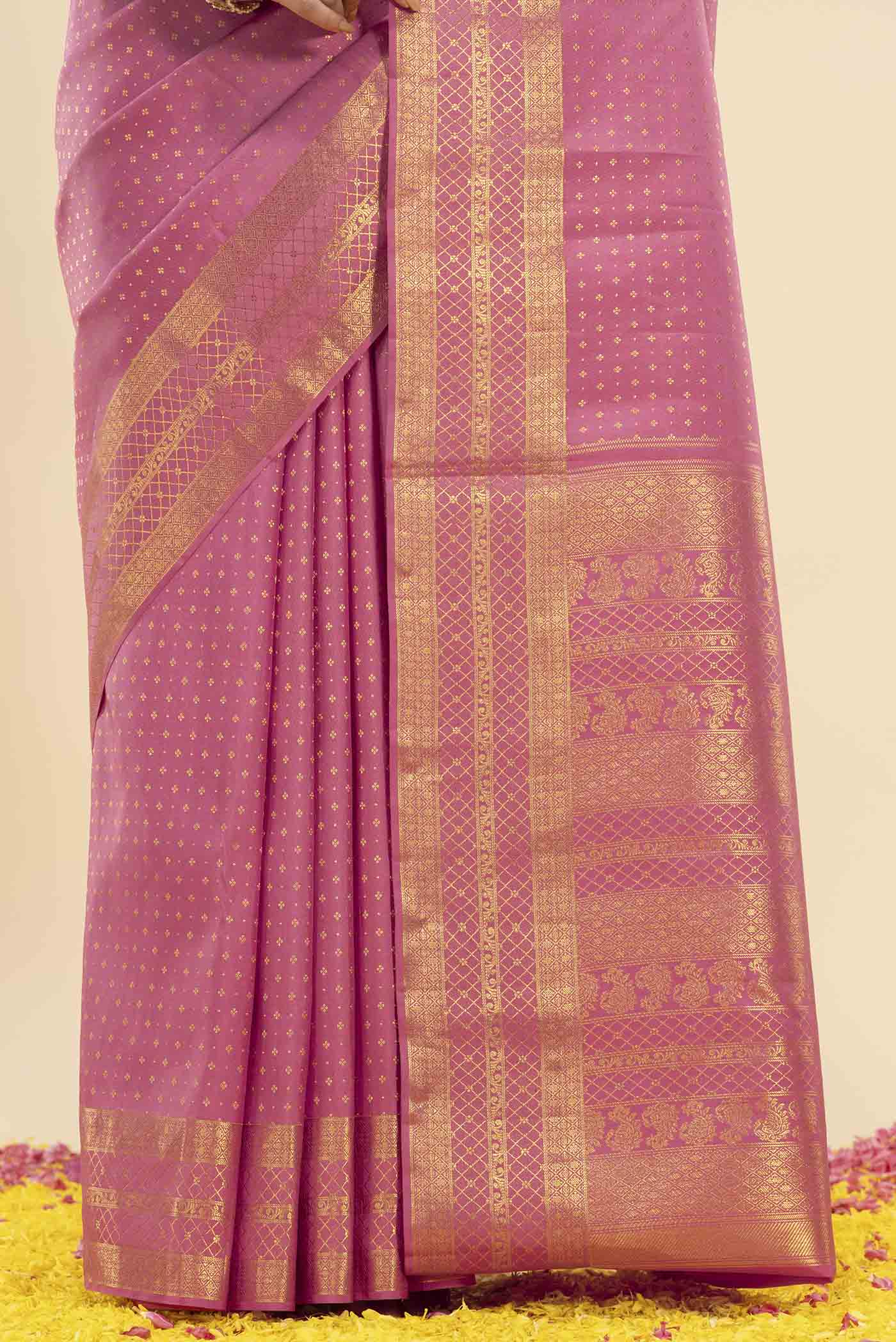 Valaiyalam-Pink Kanchipuram Silk Saree - Image 5