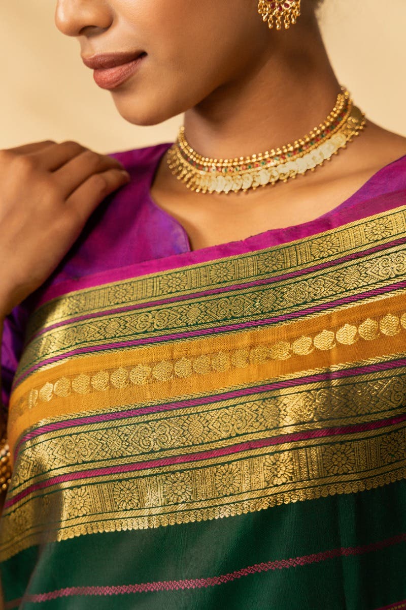 Velari-Bottle Green Kanchipuram Silk Saree - Image 3
