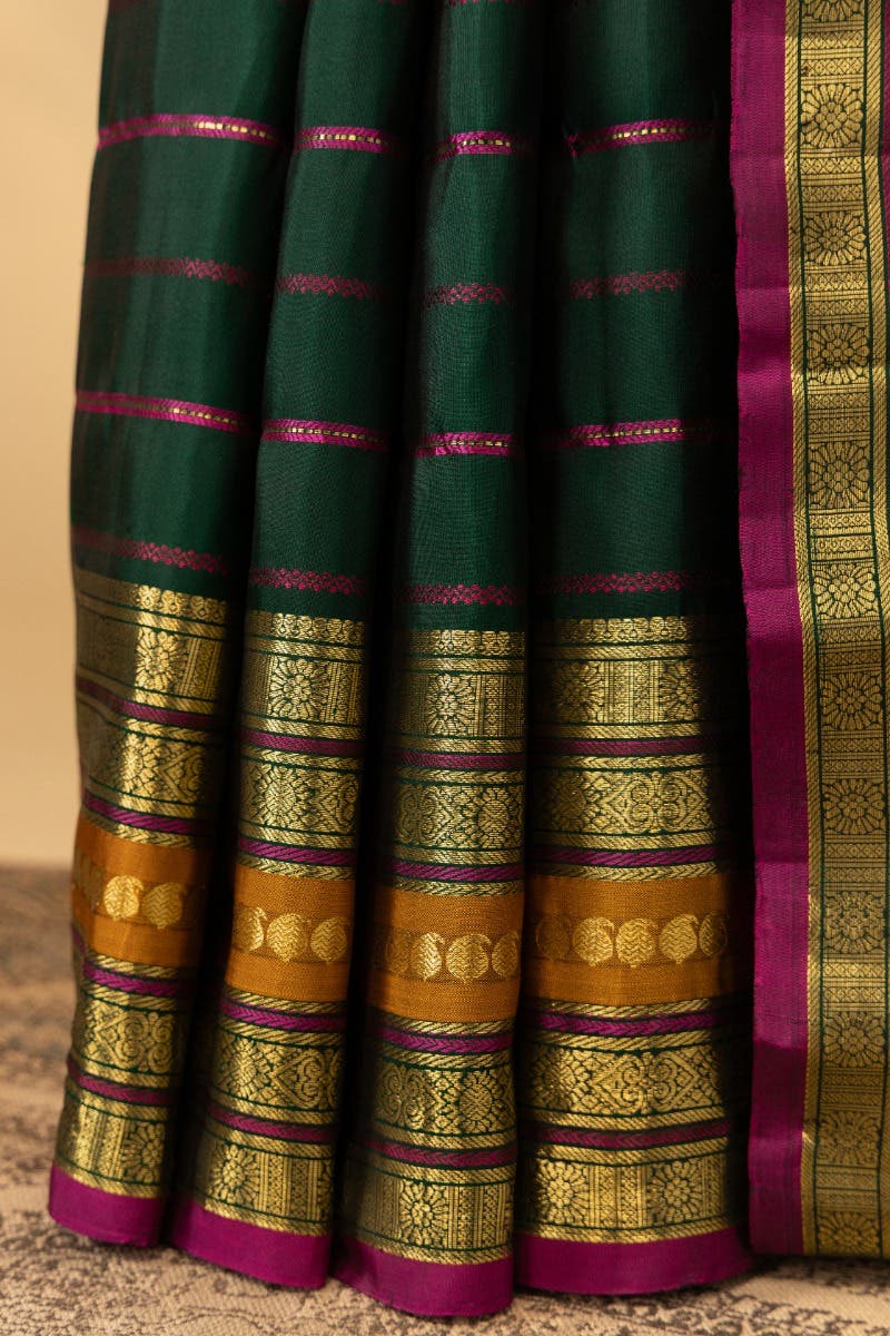 Velari-Bottle Green Kanchipuram Silk Saree - Image 5