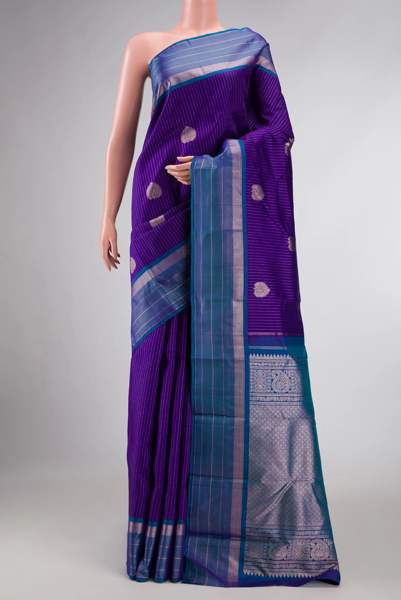 Violet Dual Tone Kanjivaram Silk Saree