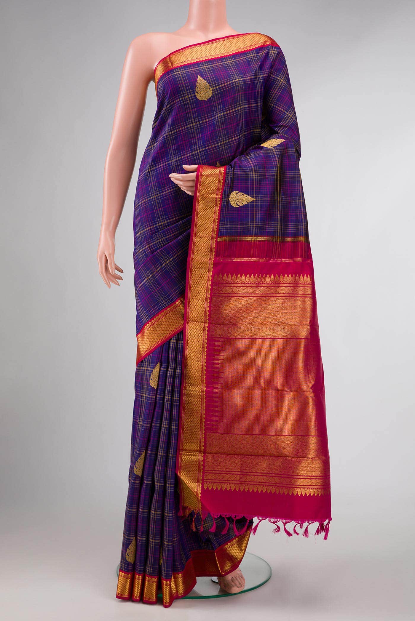 Pure Silk Pure Zari Violet Dual Tone Kanjivaram Saree