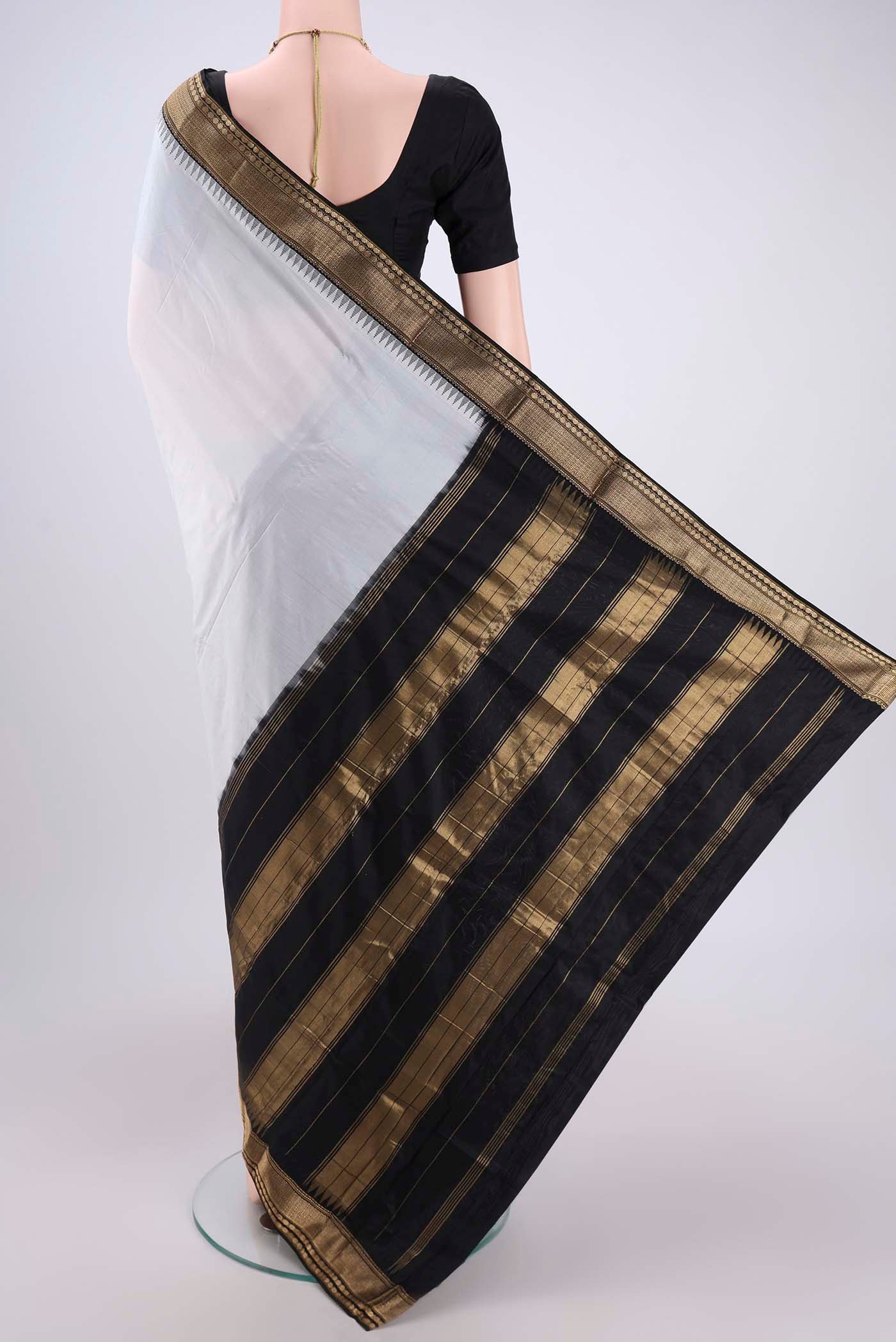 White Bangalore Silk Saree - Image 3