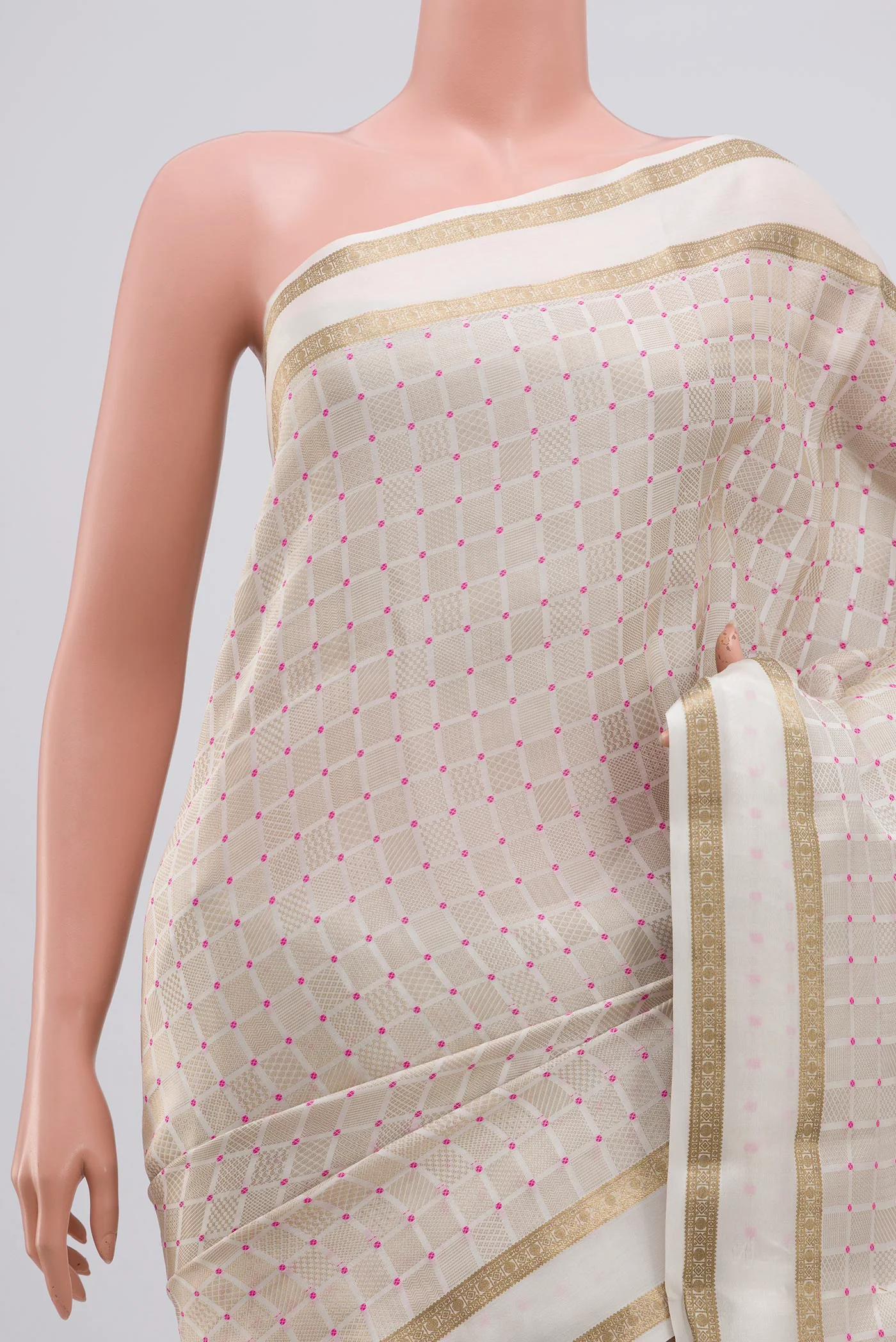 White Mysore Crepe Saree - Image 2