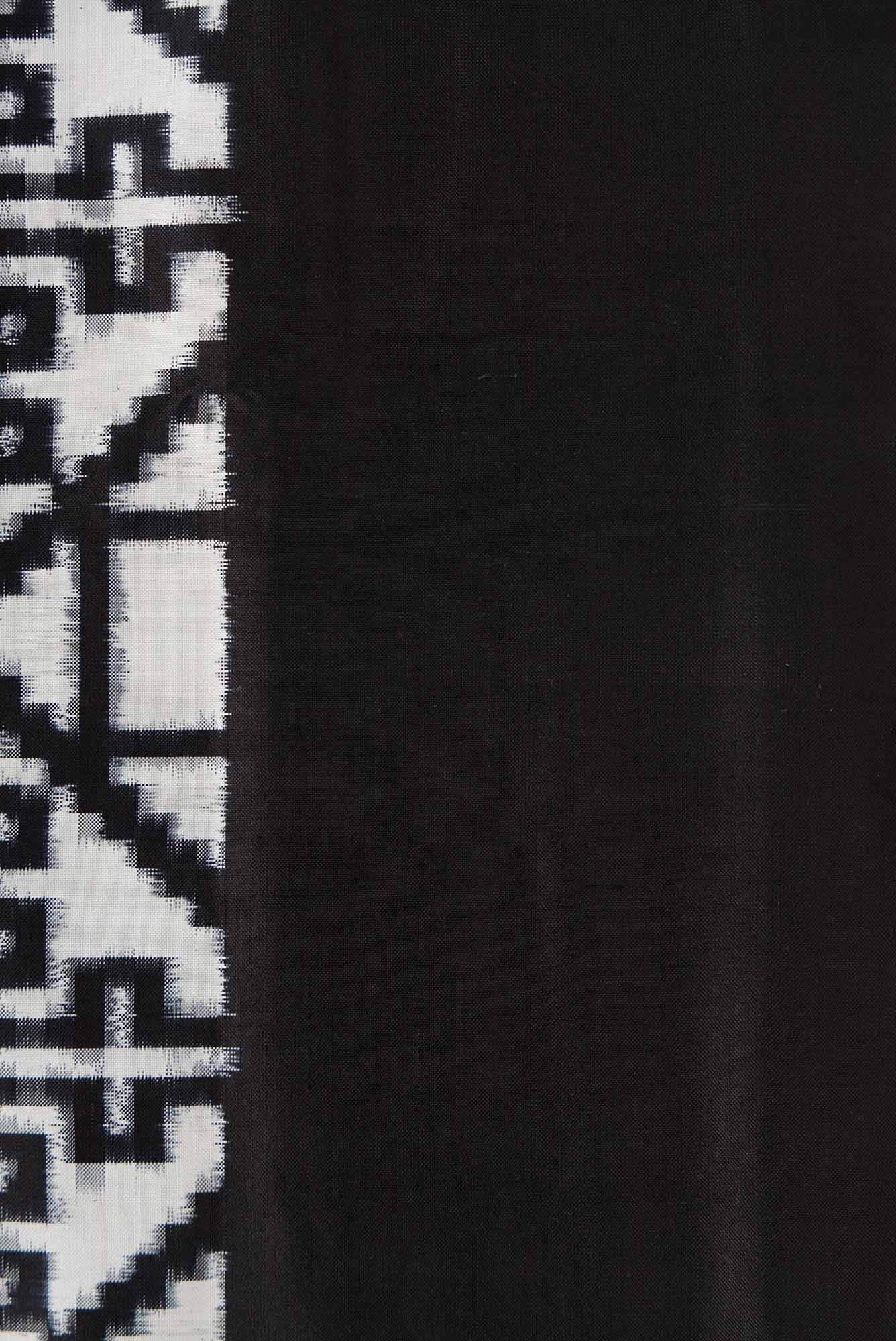 White Dual Tone Double Ikat Saree - Image 5