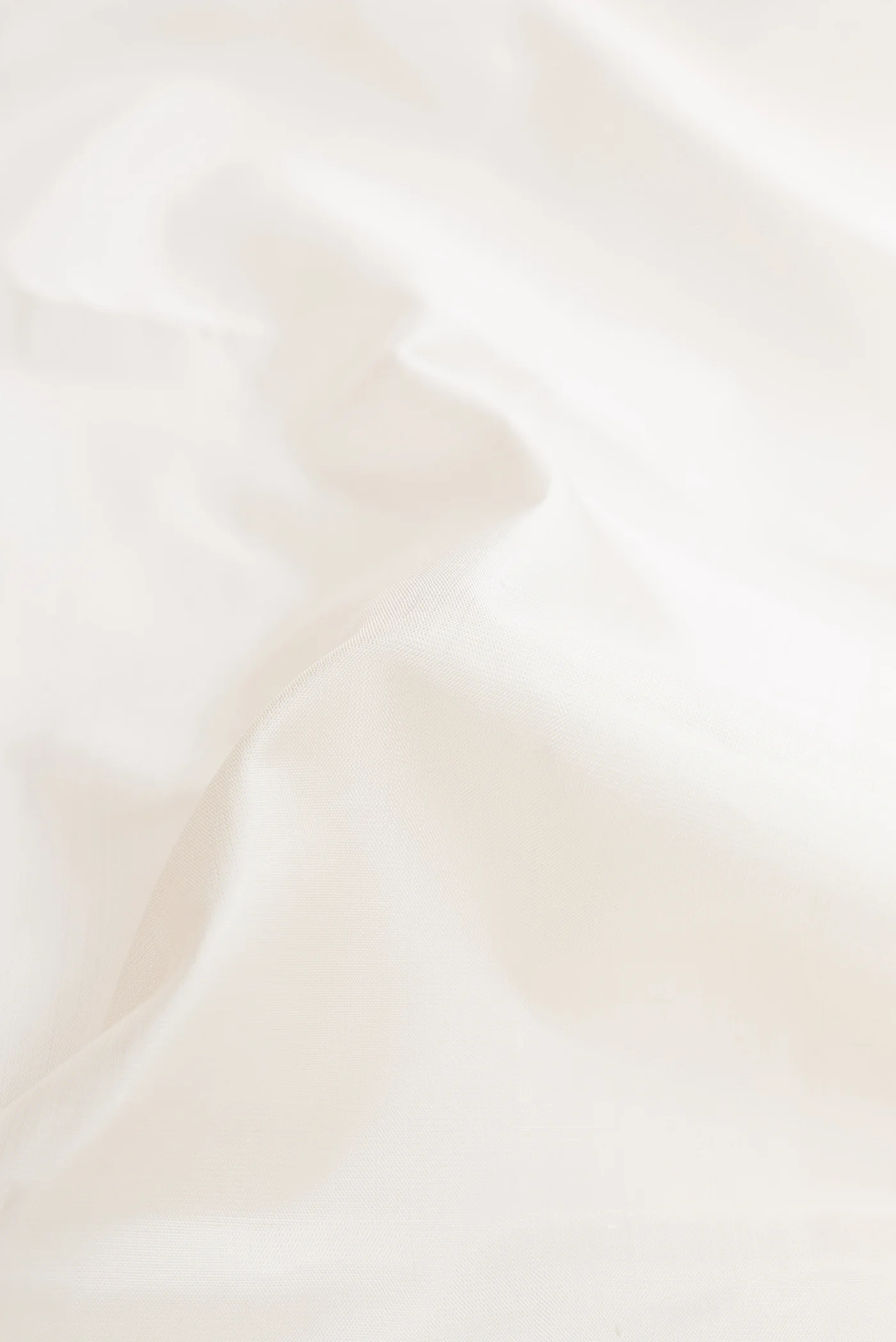 White Kanjivaram Silk Saree - Image 2