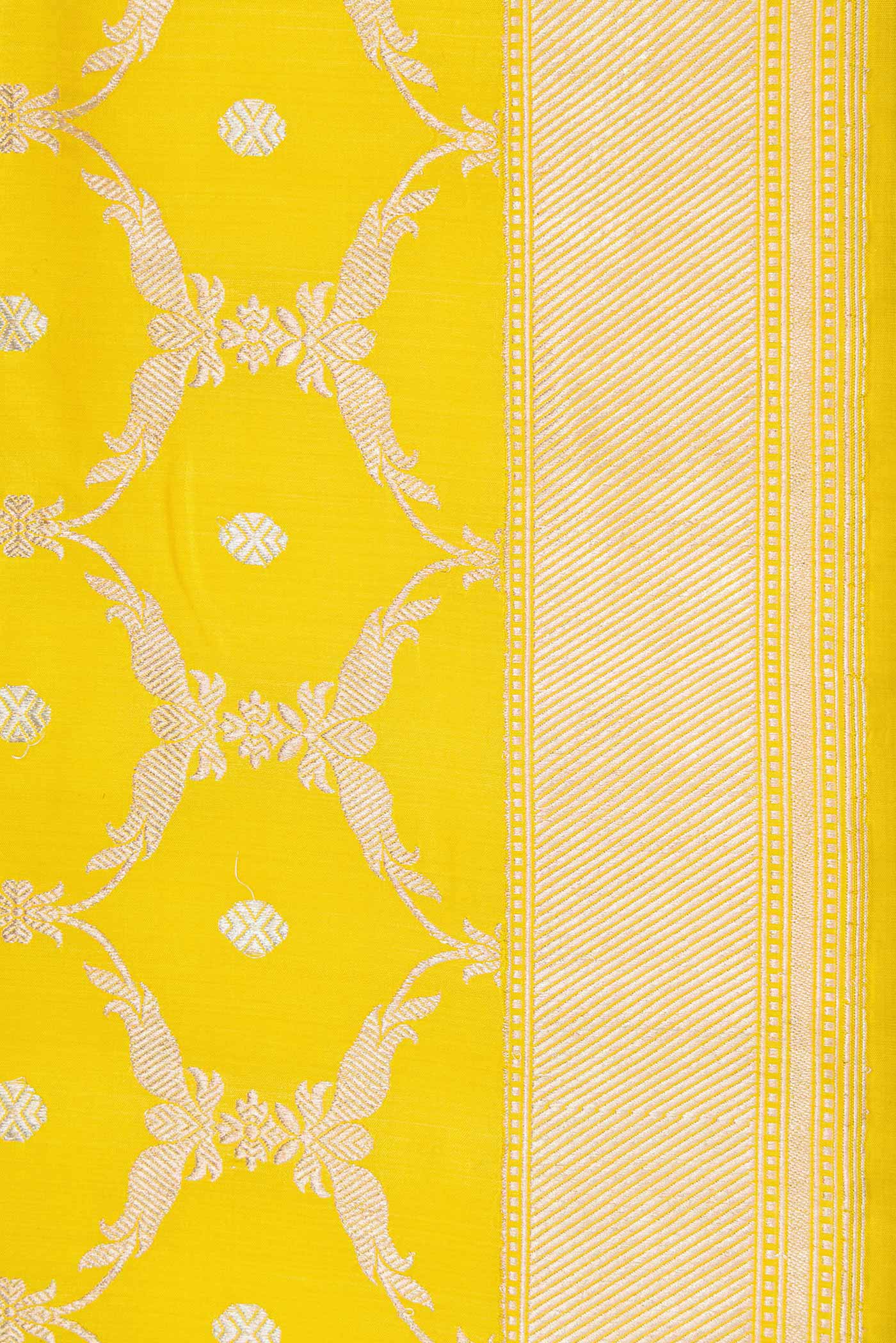 Yellow Dual Tone Banarasi Silk Saree - Image 3