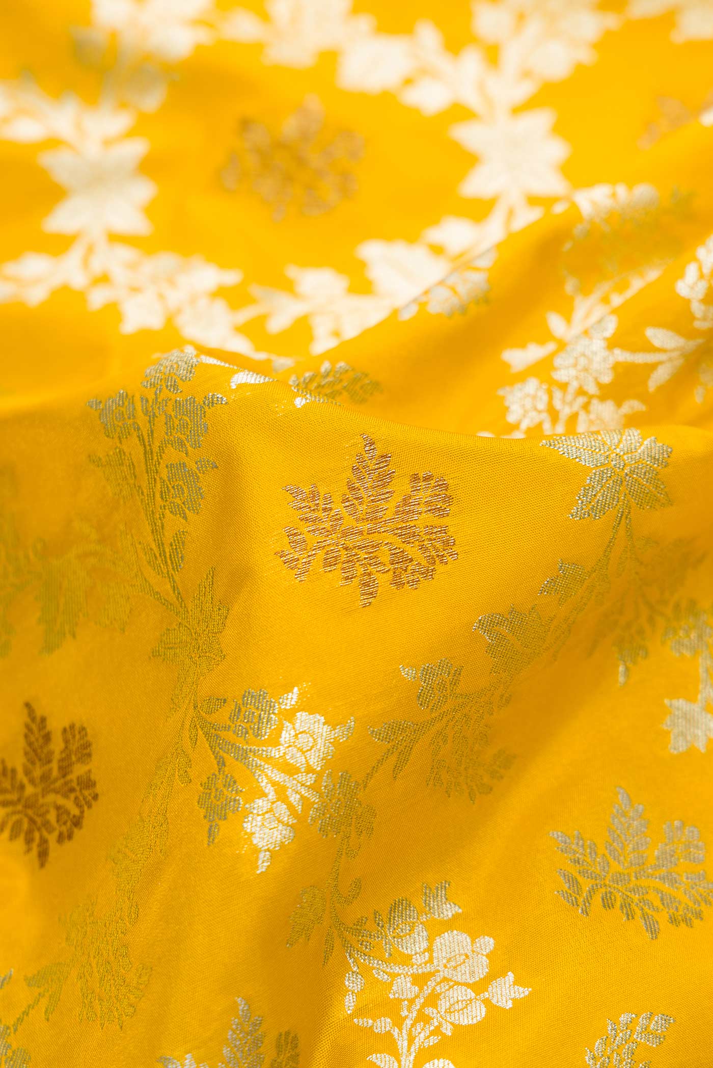 Yellow Blended Banarasi Silk Saree - Image 2