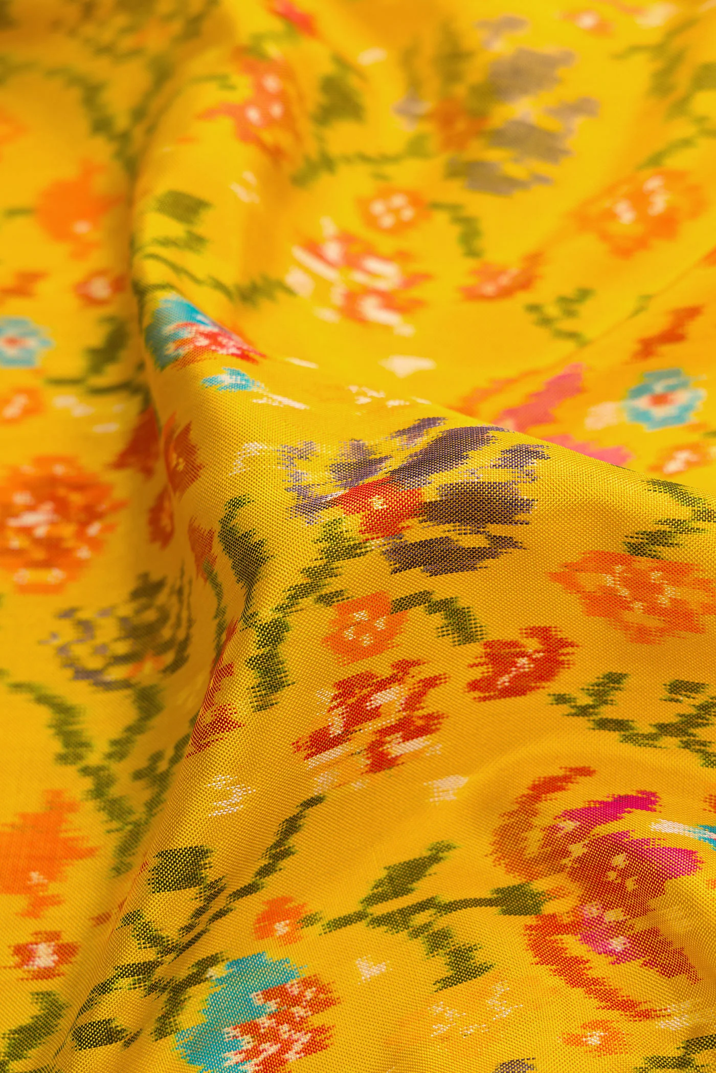 Yellow Double Ikat Saree - Image 2