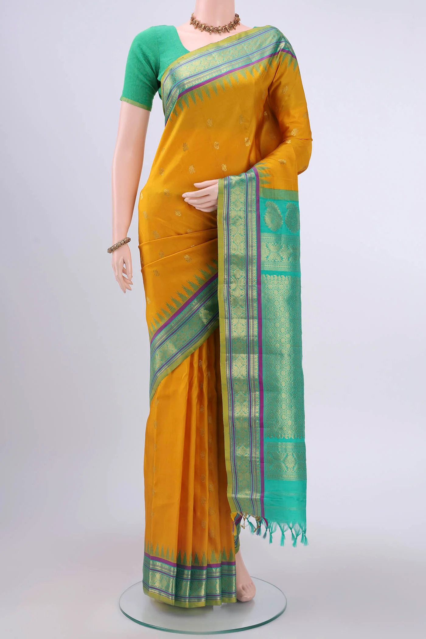 Yellow Dual Tone Gadwal Silk Saree