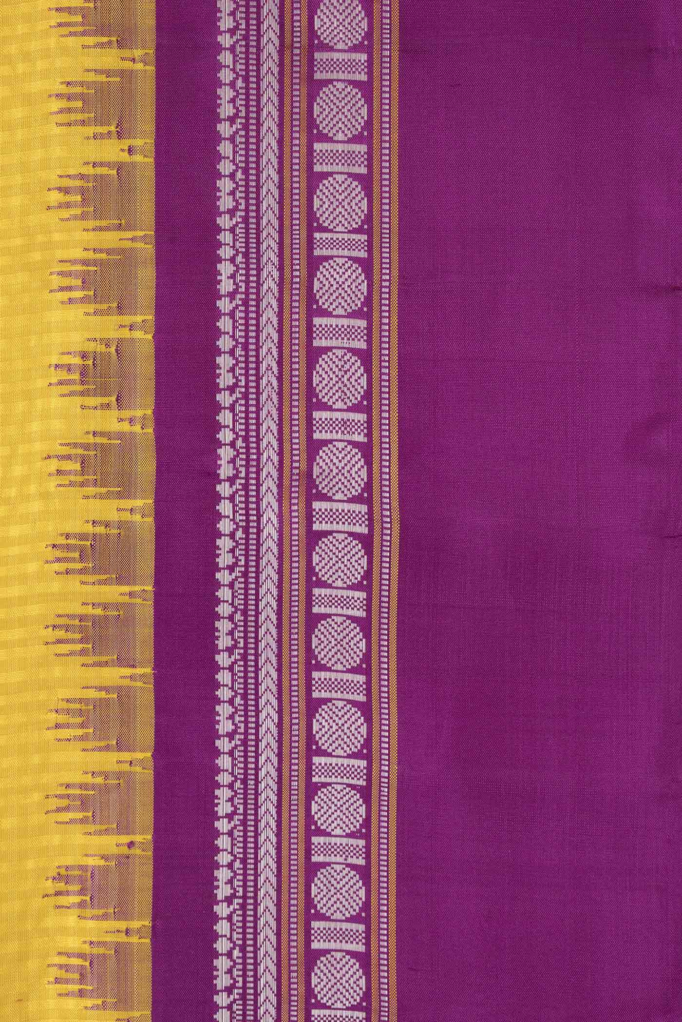 Yellow Gadwal Silk Saree - Image 3