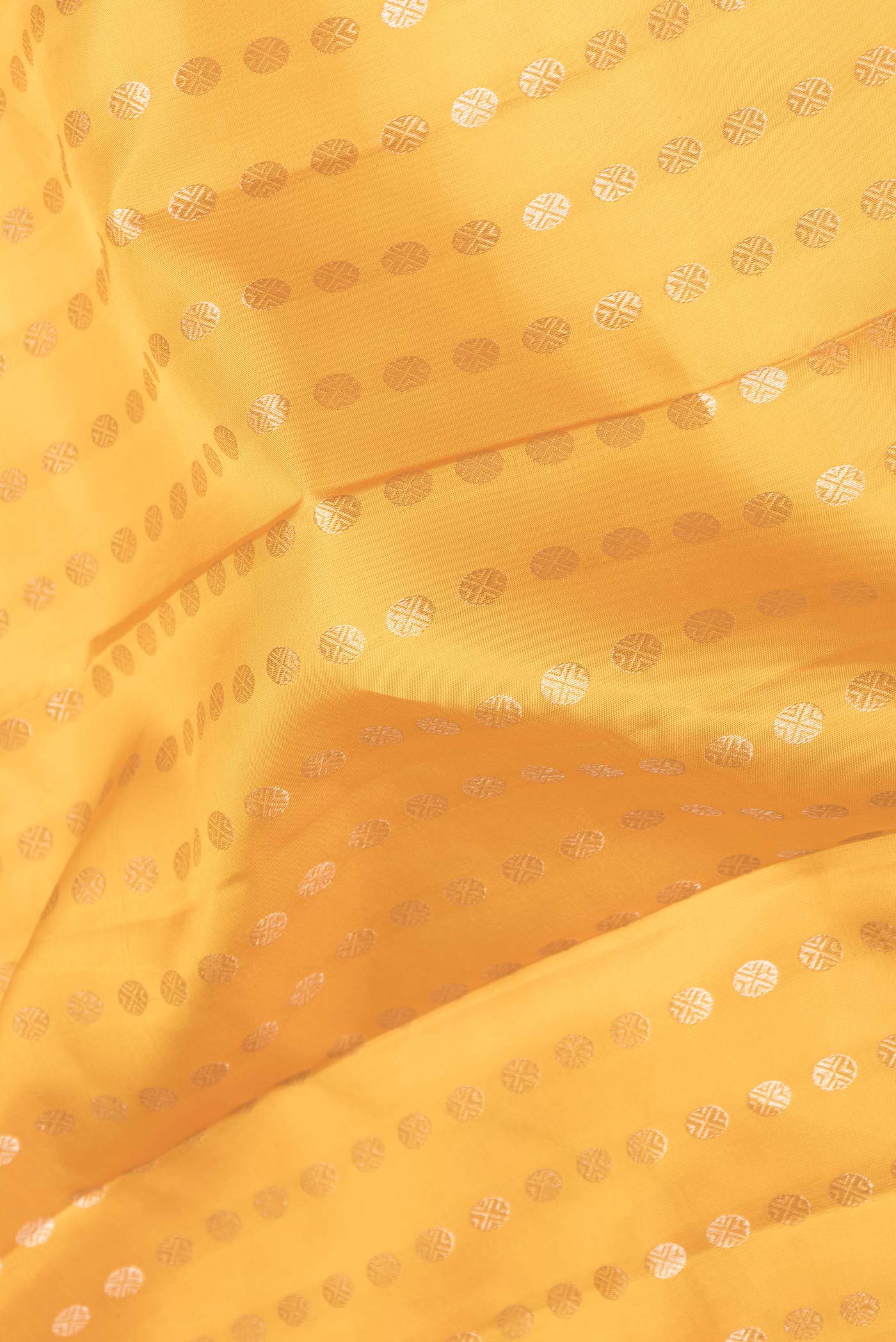 Yellow Dual Tone Kanchipuram Saree - Image 2