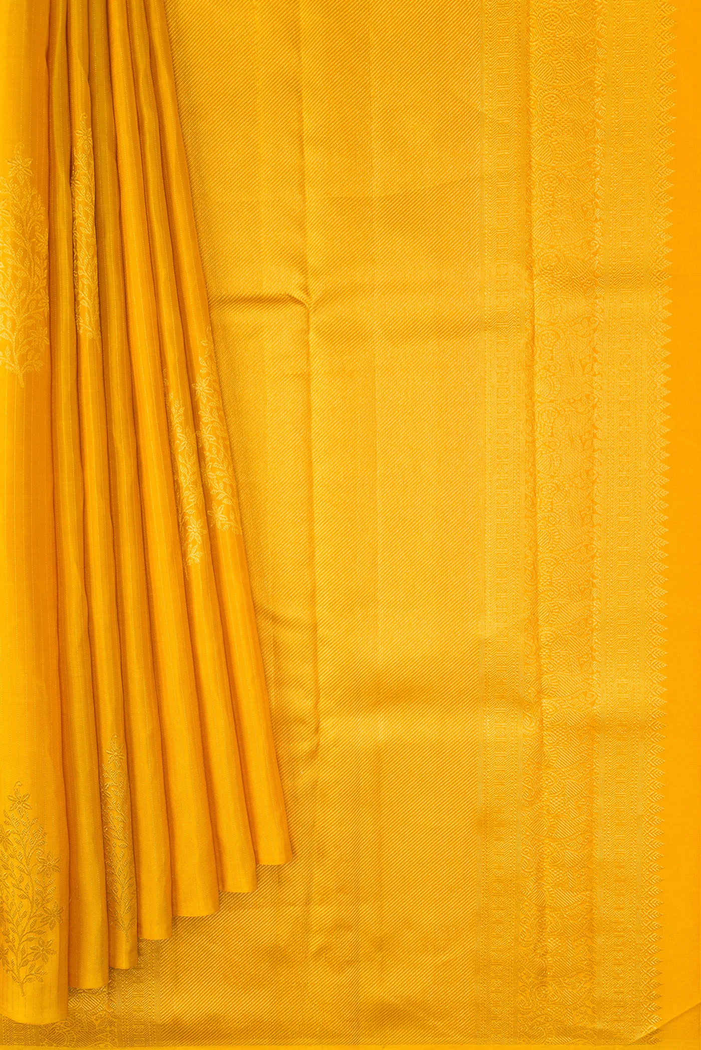 Yellow Kanjivaram Silk Saree - Image 3