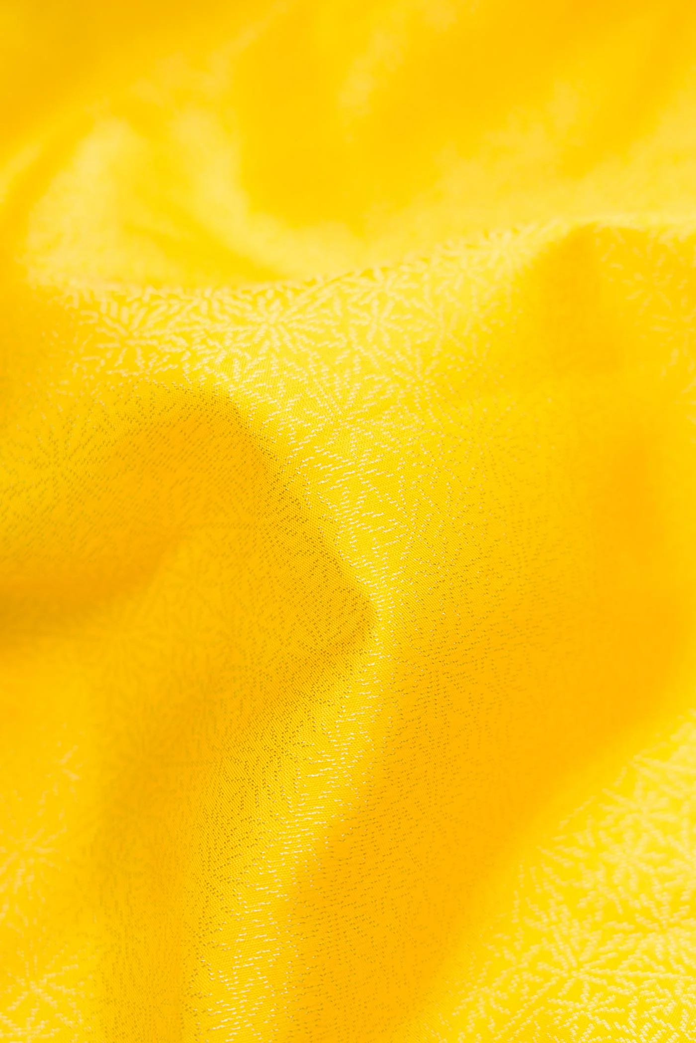 Yellow Dual Tone Soft Silk Saree - Image 2