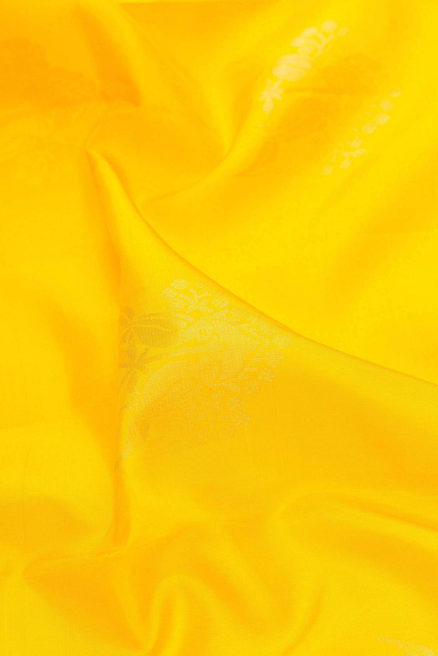 Yellow Soft Silk Saree - Image 2