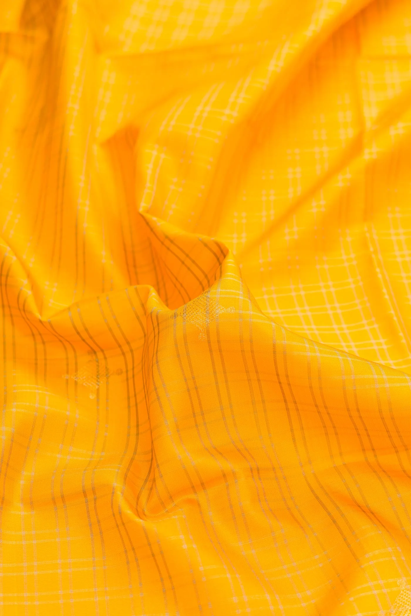 Yellow Dual Tone Soft Silk Saree - Image 2
