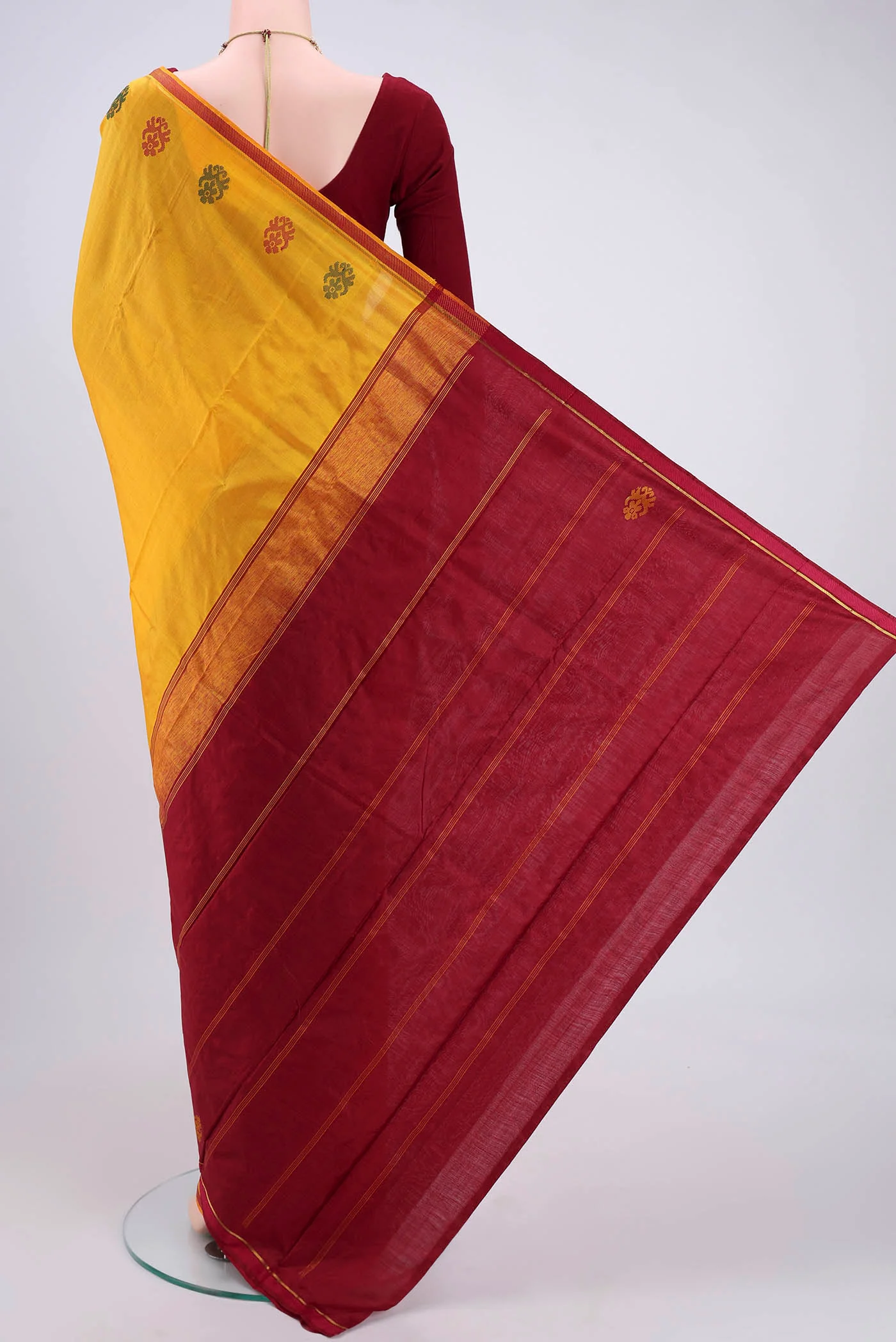 Yellow Kanchipuram Silk Saree - Image 3