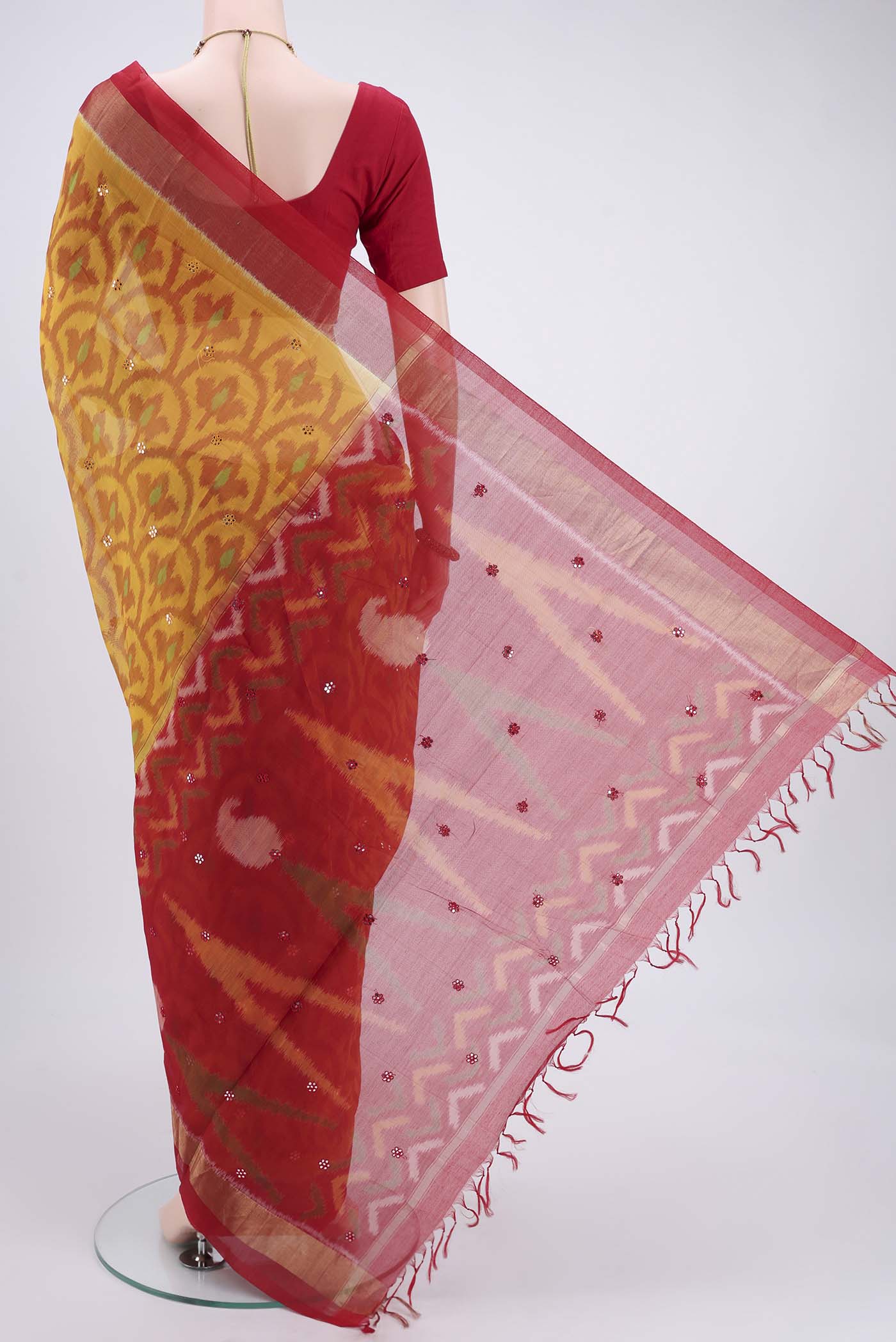 Yellow Silk Cotton Saree - Image 3