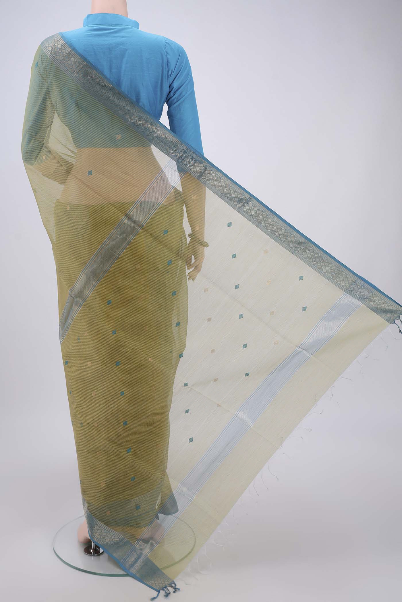 Beige Maheshwari Silk Cotton Saree - Image 3