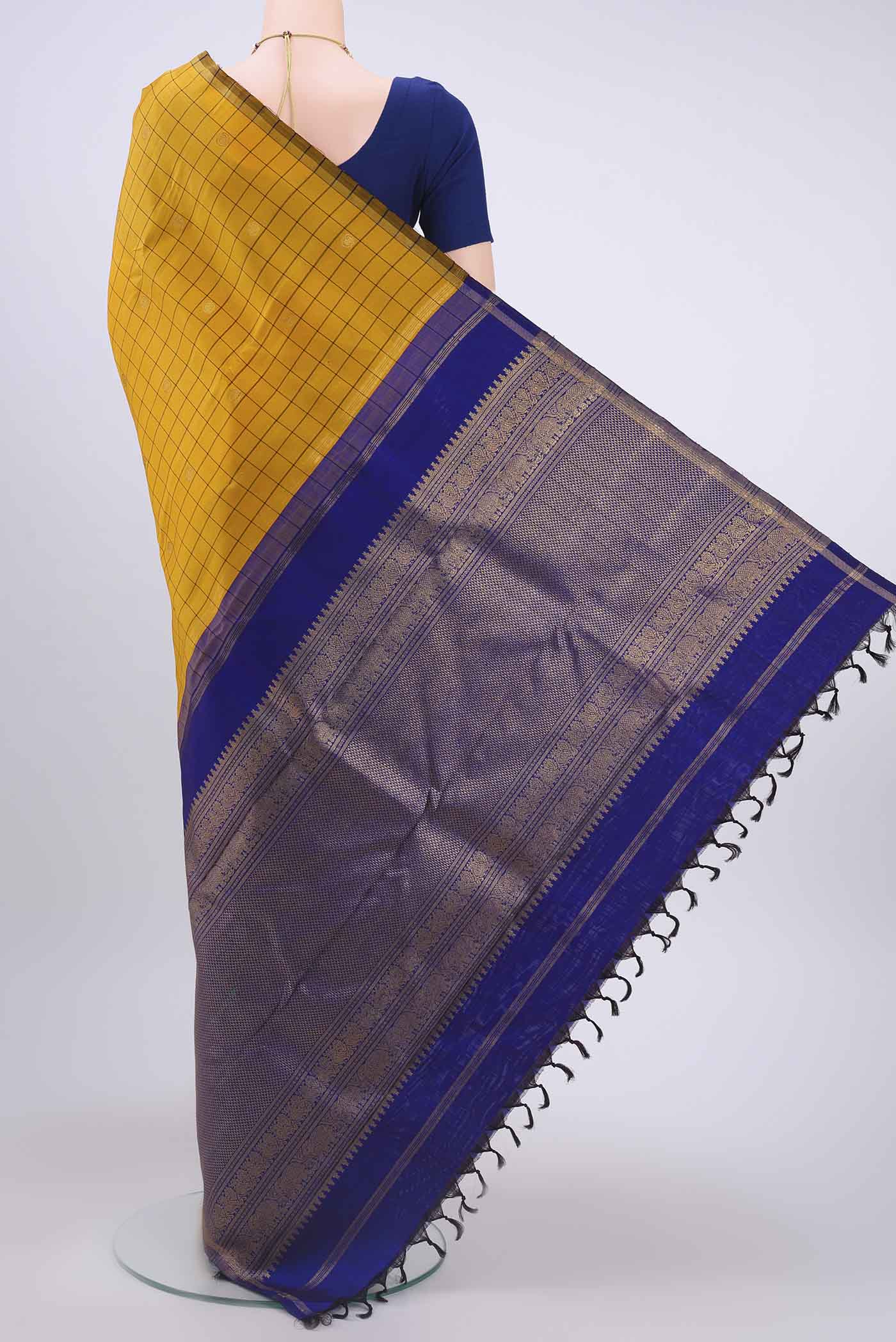 Pure Silk Pure Zari Yellow Kanchipuram Saree - Image 3