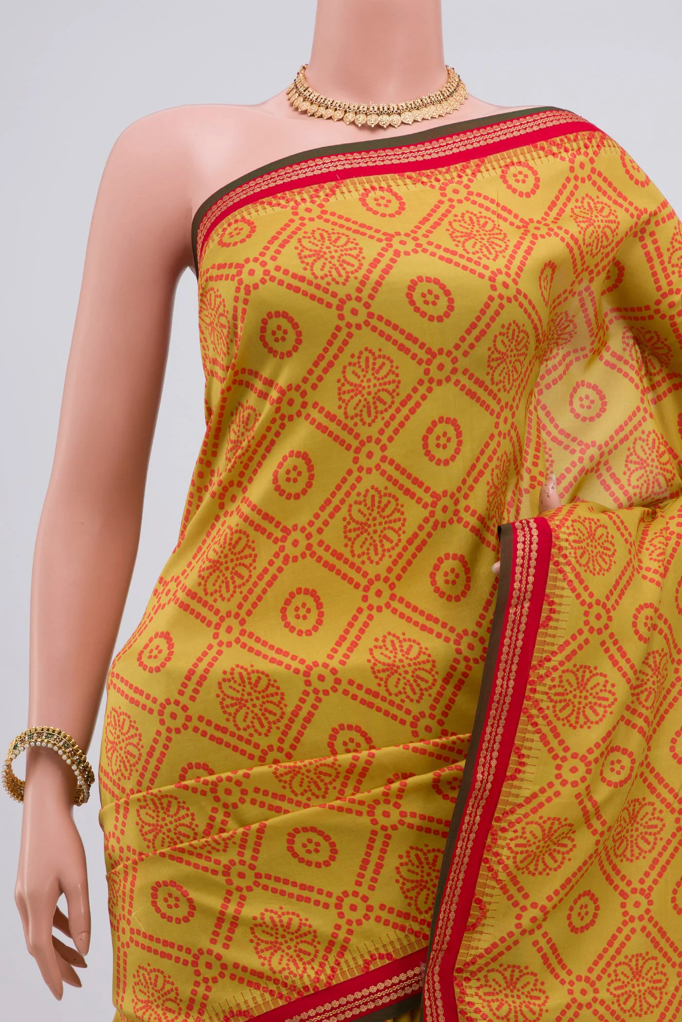 Yellow Printed Silk Saree - Image 2