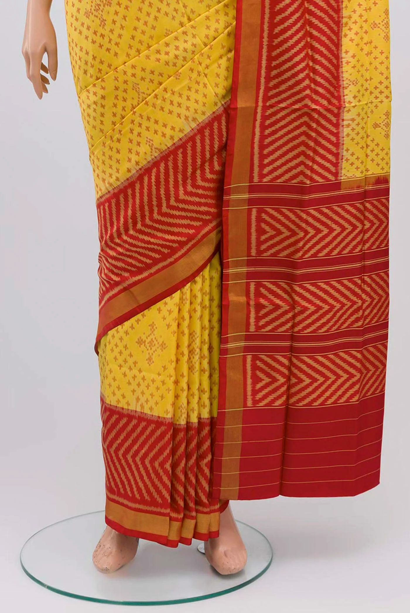 Yellow Rajkot Patola Silk Saree - Image 3